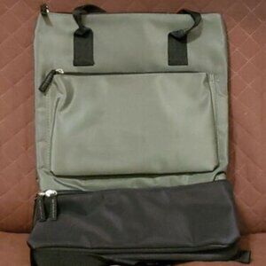 DSW Backpack-Shoe Compartment Army Green-Black Zip Closure Top Handles-NEW